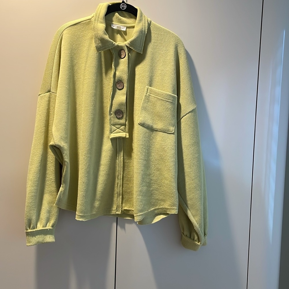 Blu Pepper Partial Button Down Pullover Size Large - image 2